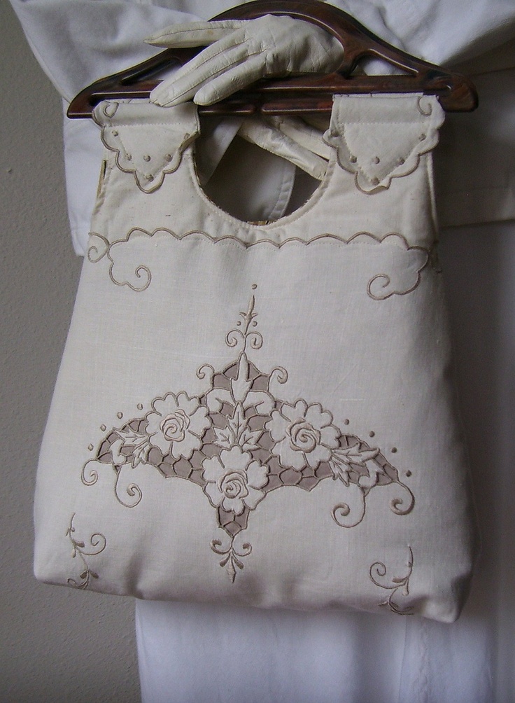 Repurposed embroidered table runner purse