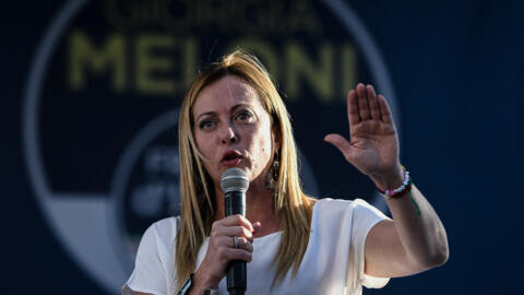 جورجيا ميلوني، زعيمة حزب "فراتيلي ديتاليا" اليميني المتطرف تتصدر استطلاعات الرأي قبل أيام من إجراء الانتخابات التشريعية في إيطاليا.