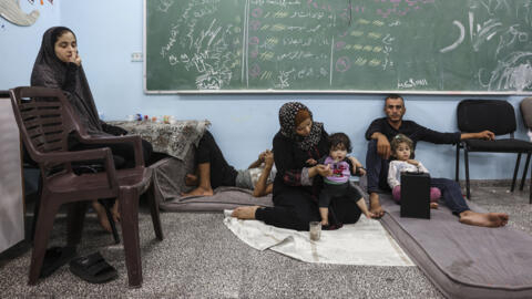الكثير من المدارس في غزة تحولت إلى ملاجئ للنازحين.
