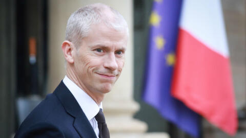 وزير التجارة الخارجية الفرنسي فرانك ريستر في القصر الرئاسي بباريس في 4 مارس/آذار 2020.