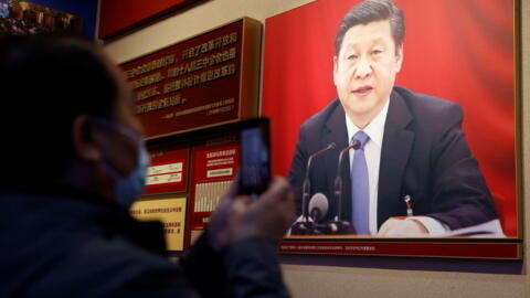 Un portrait du président chinois Xi Jinping exposée au Musée du Parti communiste chinois à Pékin, en Chine, le 11 novembre 2021.