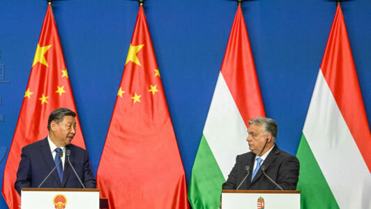 Thủ tướng Hungary Viktor Orbán (P) họp báo chung với chủ tịch Trung Quốc Tập Cận Bình tại Budapest. Ảnh ngày 09/05/2024