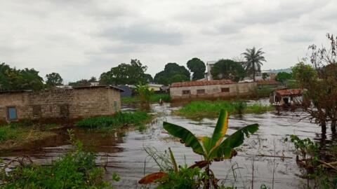 Nyumba zilizokumbwa na mafuriko katika wilaya ya Tchouri kusini mwa Brazzaville, Januari 21, 2024.