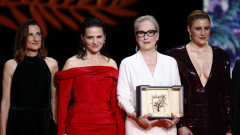 As atrizes Camille Cottin, Juliette Binoche, Meryl Streep e Greta Gerwig (da esquerda para a direita) na abertura do Festival de Cannes