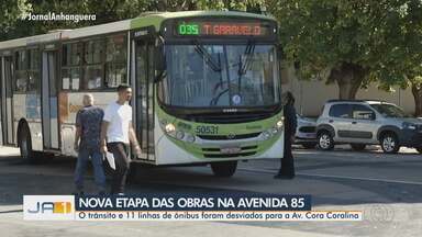 Obras das Avenida 85 desviam trânsito e linhas de ônibus para Avenida Cora Coralina - Trabalhos iniciaram nesta quinta-feira (2) entre a Praça Cívica e a Rua 103.