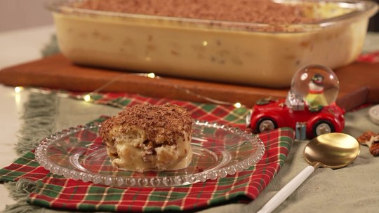 Pavê de Natal com nozes e damasco