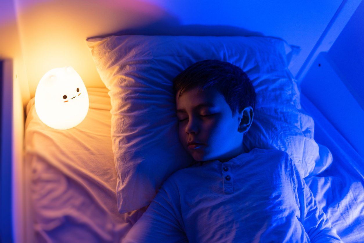 Struggling with Trouble Sleeping in Warmer Weather? You're Not Alone