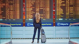 В этом году планы путешествий могут быть нарушены, поэтому как никогда важно знать, как справиться с отменой рейсов и поездов, длительными задержками и потерей чемоданов.