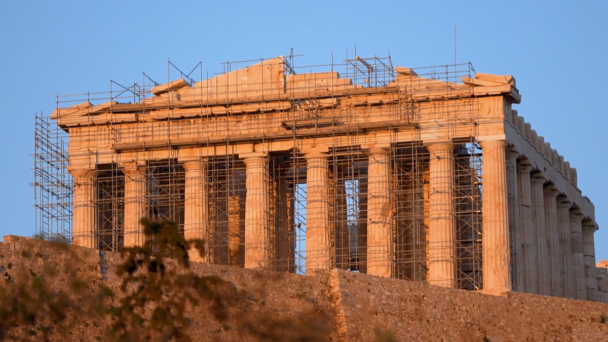 Qual è l'impatto del dispositivo per la ripresa e la resilienza sull'economia greca?