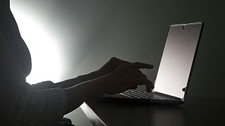 La cybercriminalité est en hausse dopée par l'IA. 