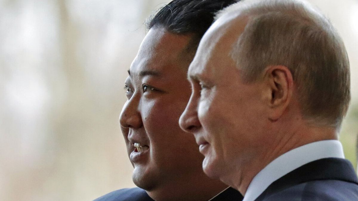 I presidenti di Corea del Nord e Russia, Kim Jong-un e Vladimir Putin