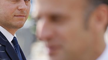 Il presidente francese Emmanuel Macron ha sciolto l'Assemblea nazionale, la camera bassa del parlamento, in risposta alla sconfitta subita al Parlamento europeo.