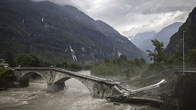 Ponte crollato nel Canton Ticino