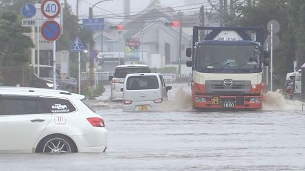 No Comment : Le Japon continue de subir des pluies diluviennes