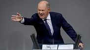 Bundeskanzler Olaf Scholz spricht im Deutschen Bundestag