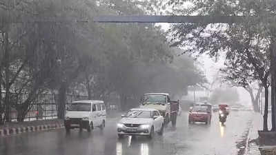 Parts of Delhi-NCR receive heavy rain, IMD predicts week-long rainfall