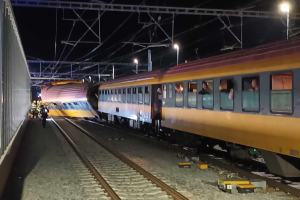 Зіткнення поїздів у Чехії: Укрзалізниця розповіла про організацію перевезення пасажирів