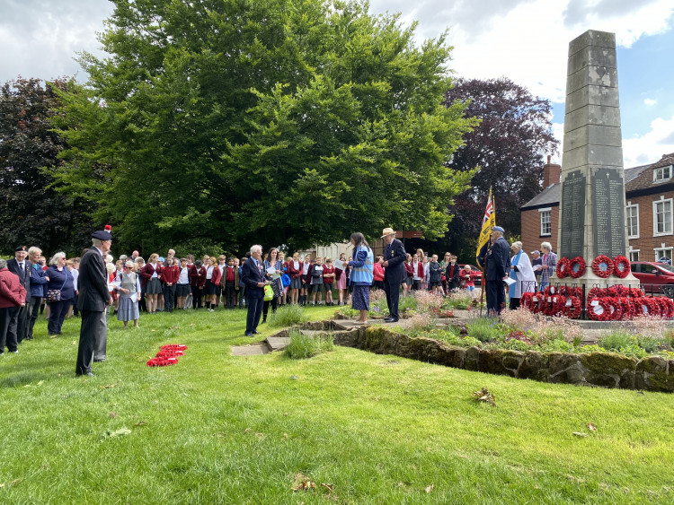Residents gathered at Kenilworth war memorial on June 6 to mark the 80th anniversary of the D-Day landings (Image by James Smith)