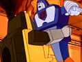 AutobotRun Brawn picks up Huffer.jpg