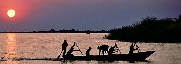 File:Fisherman on Lake Tanganyika (cropped).jpg