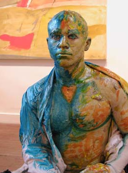 File:2016-06-08 1738 Performance artist Andy Coppola at art6.png