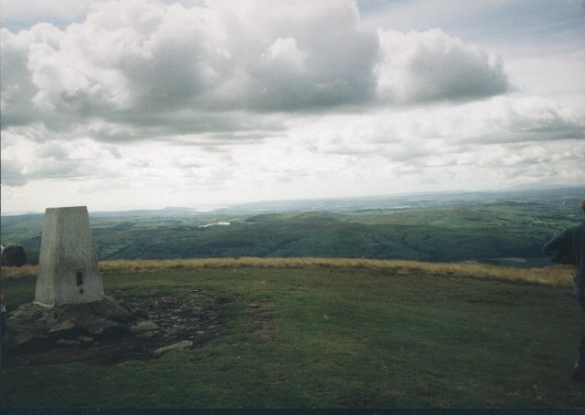 File:The Calf summit.jpg