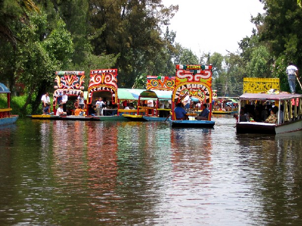 File:Xochimilco.jpg