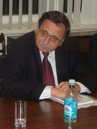 File:Yuriy Klyuchkovskyi.jpg