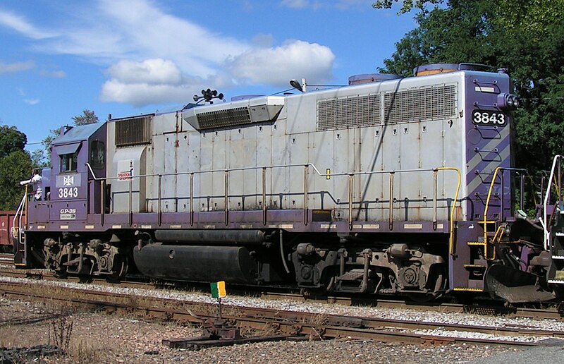 File:GEXR 3843 EMD GP38.jpg