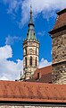 Bad Urach - Altstadt - Stiftskirche St. Amandus - Glockenturm - Ansicht von SO (1)