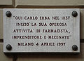 Lapide accanto all'Antica Farmacia Brera.