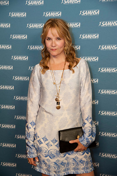 File:Lea Thompson 2013.jpg