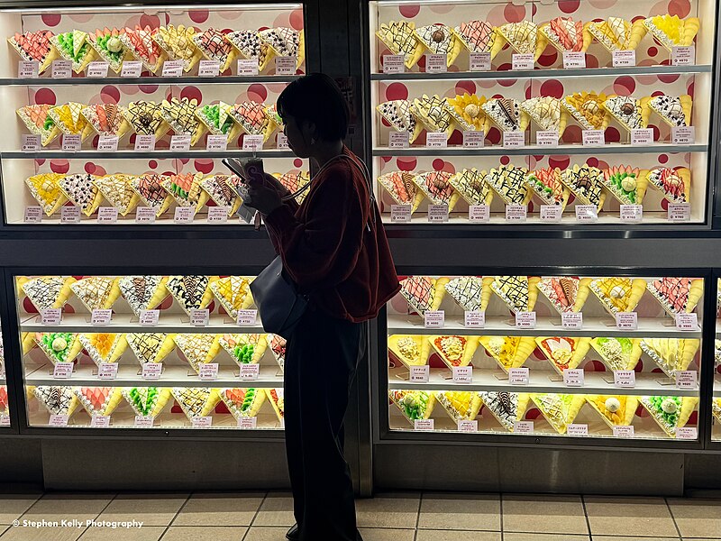 File:Crepe Shop, Harajuku (53416971374).jpg