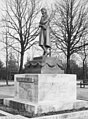 Statue by Hugo Lederer, 1926-1933 in Hamburger Stadtpark, destroyed 1943