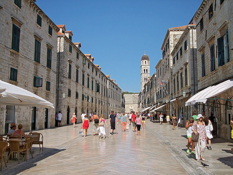 File:Main street-Dubrovnik-1.jpg