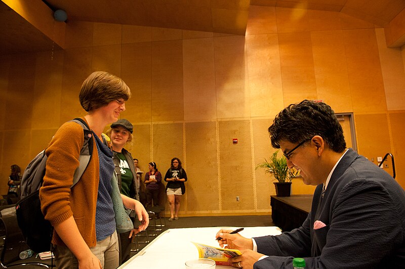 File:Sherman Alexie signing at Tulane University, 2011.jpg