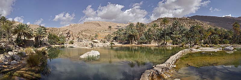 File:Wadi Bani Khalid RB.jpg