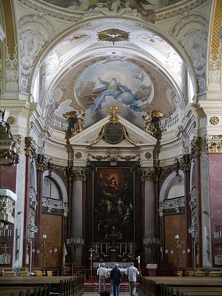 File:Kecskemét Große Kirche Innen Chor 1.JPG