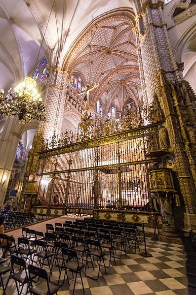 File:Catedral de Santa María 05.jpg