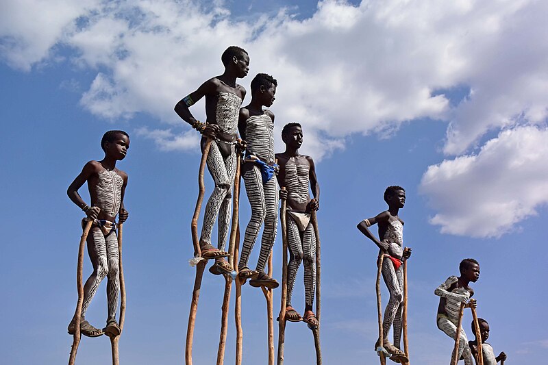 File:Ethiopia Banna tribe kids.jpg