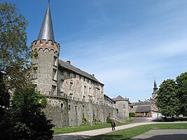 Florennes , the castle.