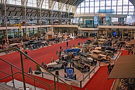 Autoworld main hall before refurbishment