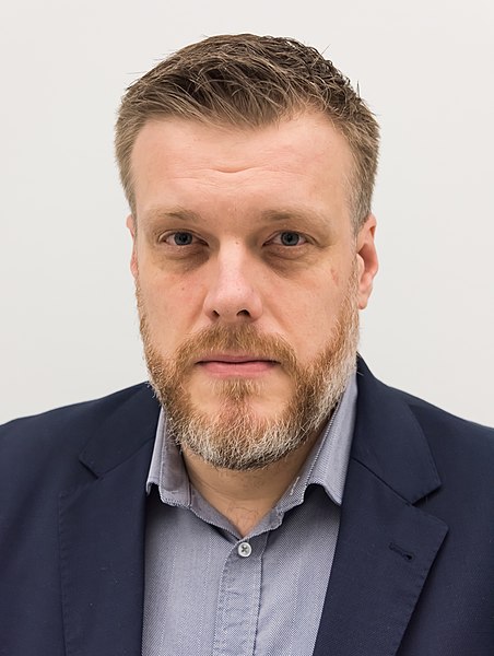 File:Adrian Zandberg Sejm 2020.jpg