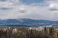 English: Castle ruin and Faaker See Deutsch: Burgruine und Faaker See