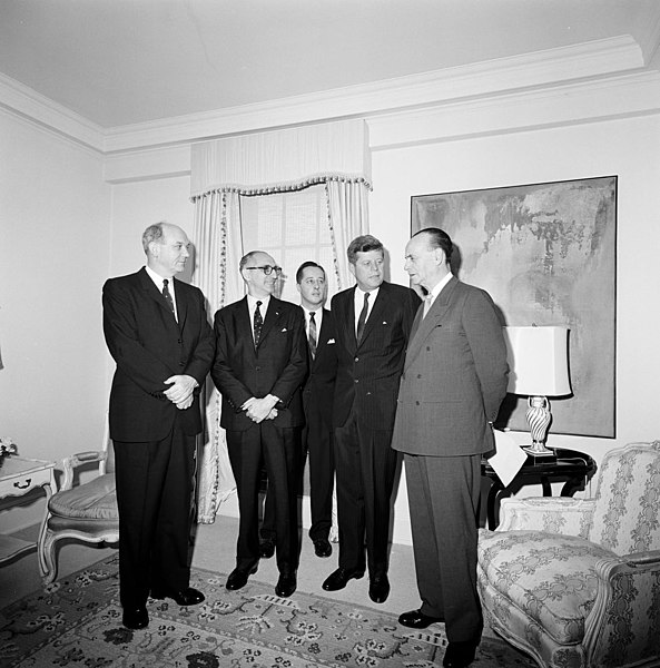 File:JFK and Frondizi at the Carlyle Hotel, New York City 01.jpg