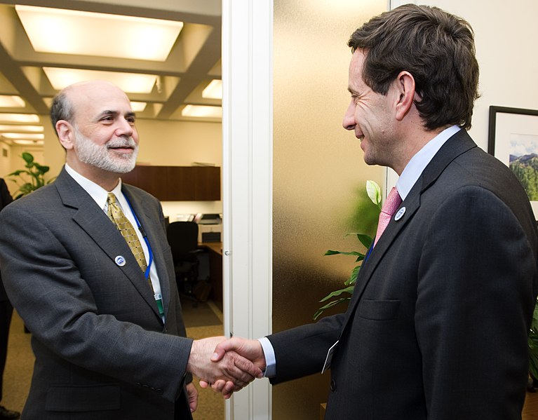 File:Ben Bernanke y José De Gregorio.jpg