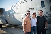 Hudson with Peter Berg and Kurt Russell visited Keesler Air Force Base as part of a prescreening of their new film, Deepwater Horizon (20 September 2016)