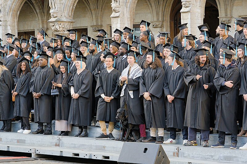 File:ULB 2023 graduation ceremony (DSC07688).jpg