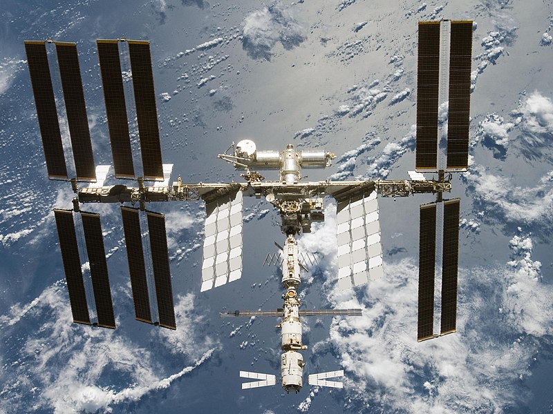 File:ISS after STS-124 06 2008 (cropped).jpg