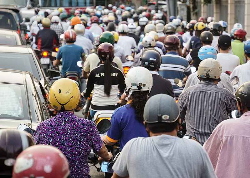 File:Smile in Traffic.jpg